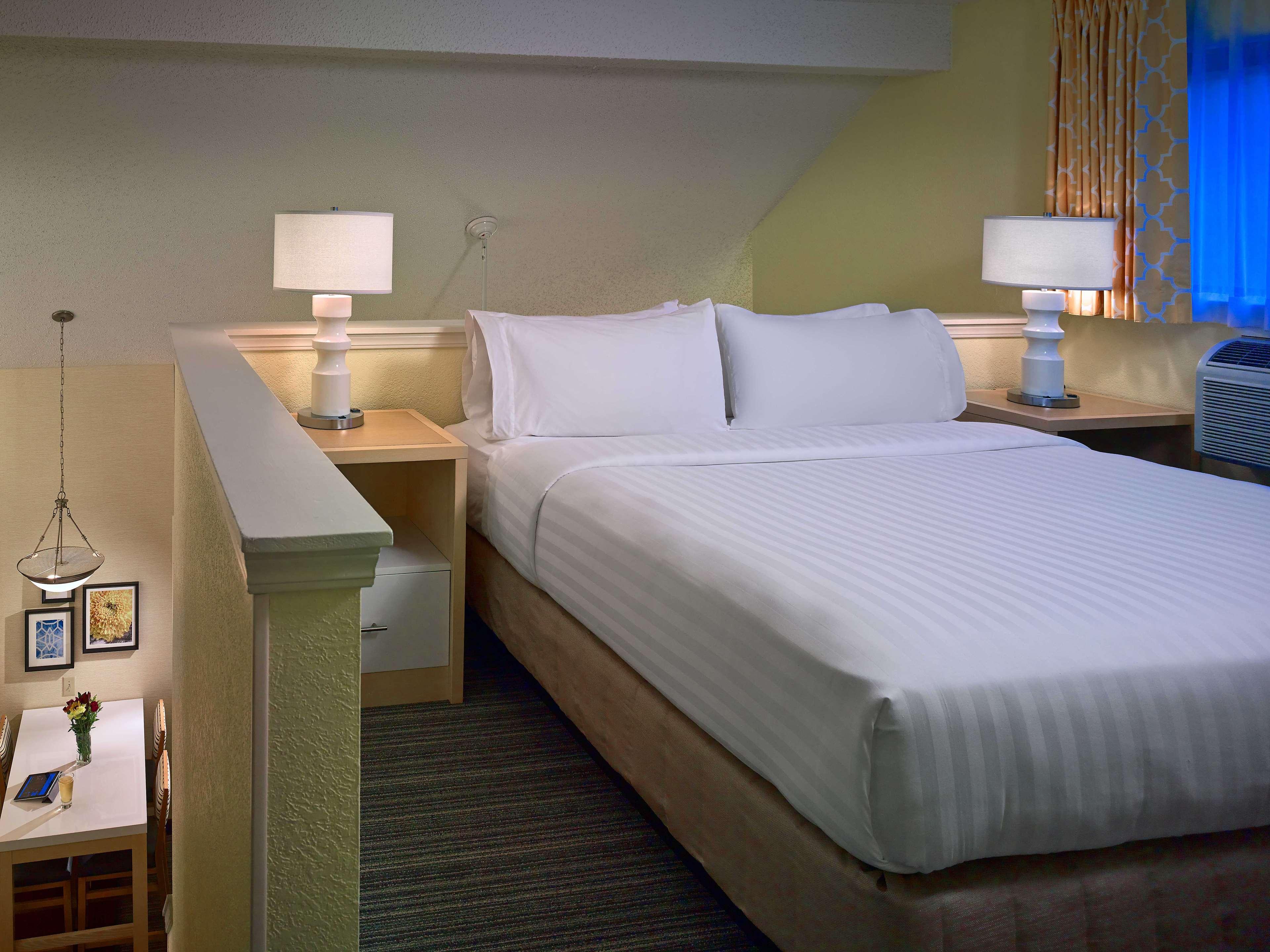 Sonesta Simply Suites Cleveland Airport Middleburg Heights Exteriér fotografie