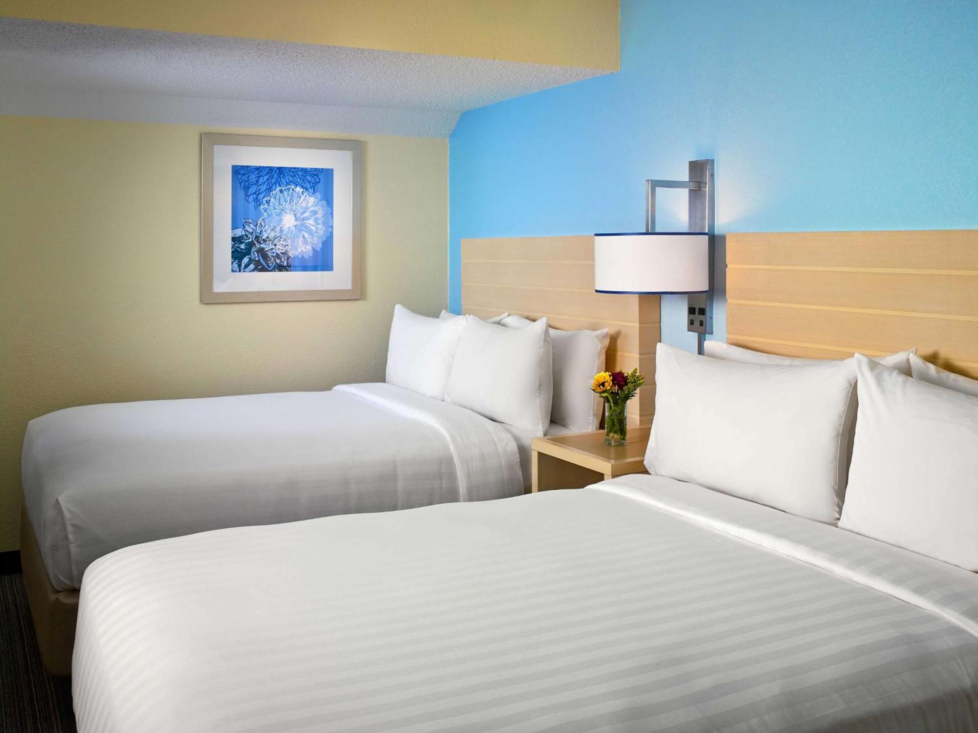 Sonesta Simply Suites Cleveland Airport Middleburg Heights Exteriér fotografie