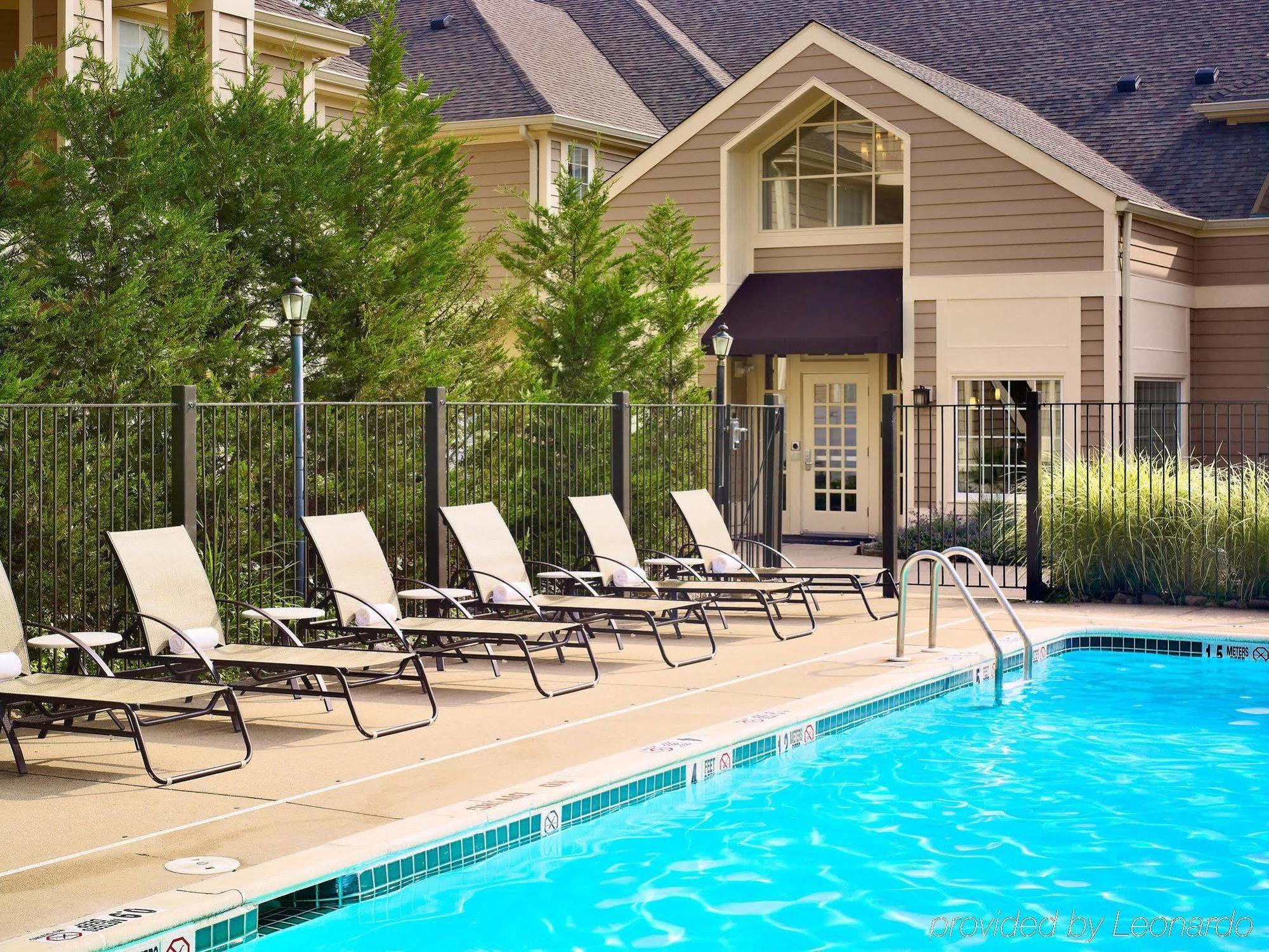 Sonesta Simply Suites Cleveland Airport Middleburg Heights Exteriér fotografie